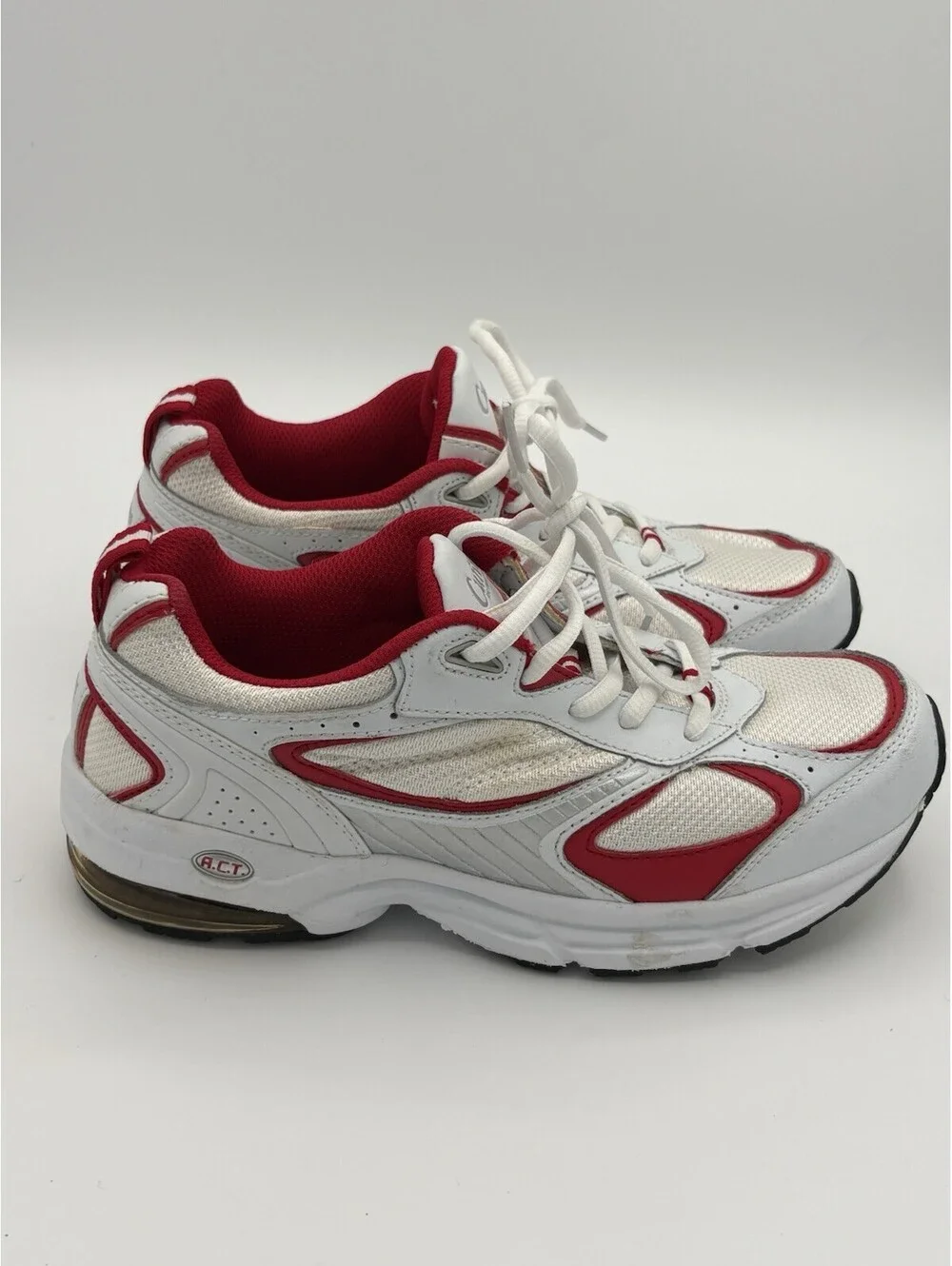Curves White Burgundy Mesh Women’s Athletic Sneakers Lace Up Low Top Size 7.5